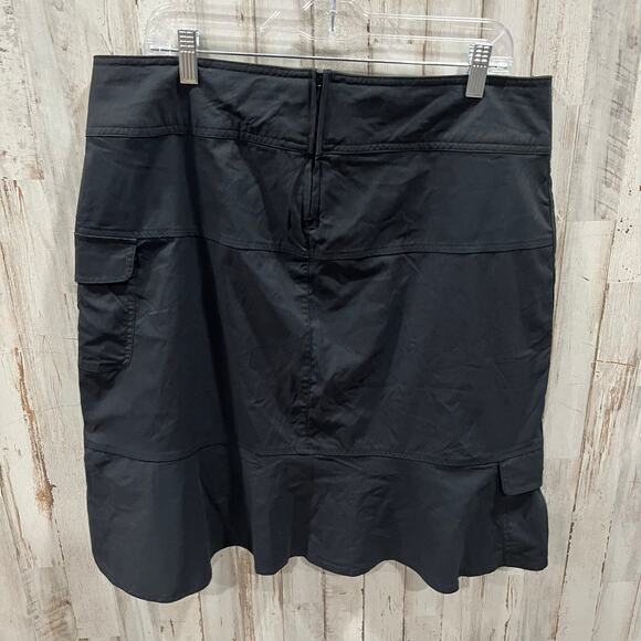 Royal Robbins Discovery Cargo Nylon Flounce Skirt Womens Size 14 Black - Picture 4 of 6
